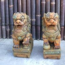 Small Temple Dogs